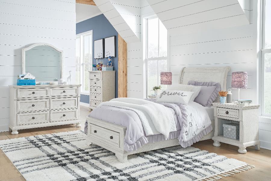 Image of Robbinsdale - 7 Pc. - Dresser, Mirror, Twin Sleigh Storage Bed, 2 Nightstands - Antique White