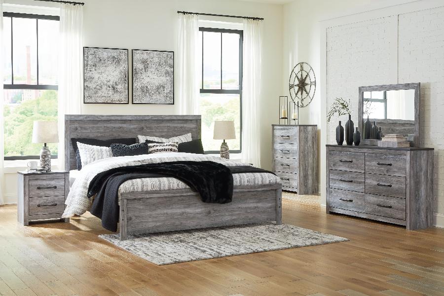 Image of Bronyan - King Panel Bed - 7 Pc. - Dresser, Mirror, Chest, King Bed, 2 Nightstands - Dark Gray