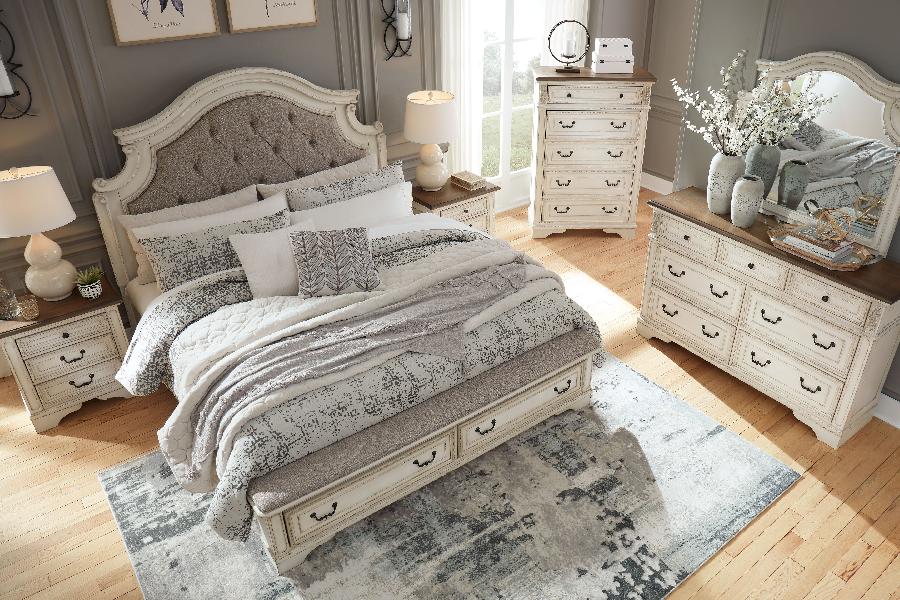 Image of Realyn - 8 Pc. - Dresser, Mirror, Chest, Queen Upholstered Bed, 2 Nightstands - Two-tone