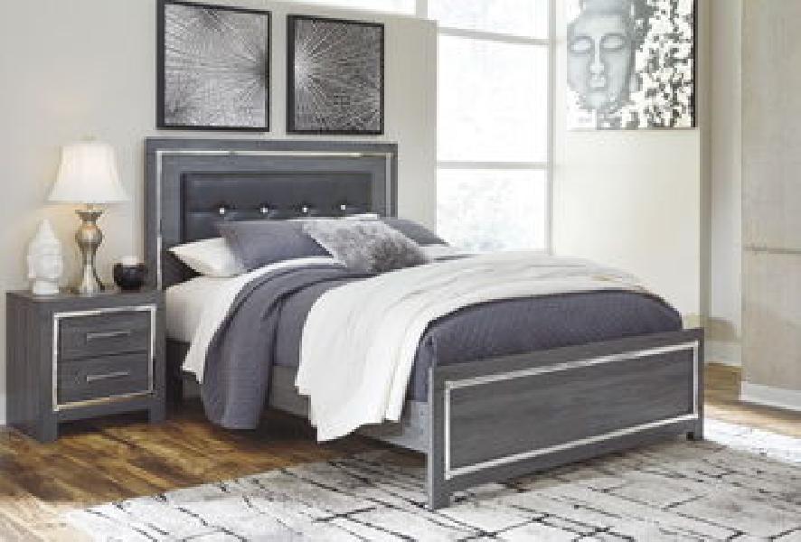 Image of Lodanna - Queen Panel Bed With Roll Slats - Gray