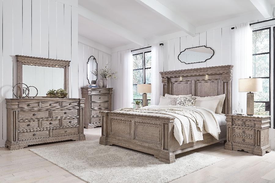 Image of Blairhurst - 7 Pc. - Dresser, Mirror, California King Panel Bed, 2 Nightstands - Light Grayish Brown