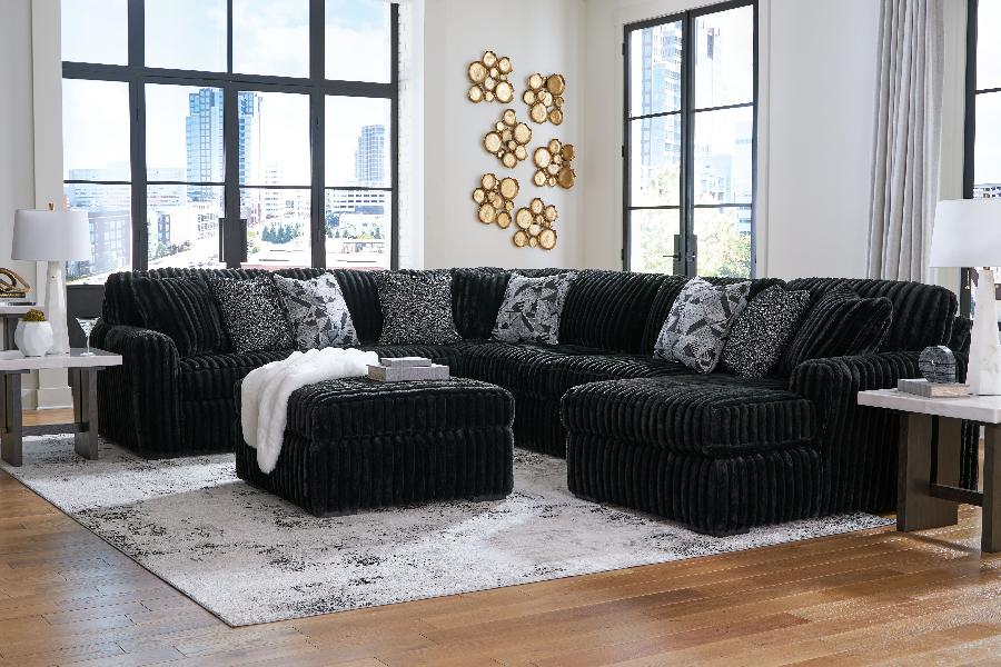 Image of Midnight-Madness - 5 Pc. - 4-Piece Sectional With Raf Corner Chaise, Ottoman - Onyx