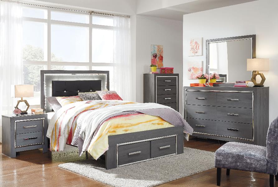 Image of Lodanna - 7 Pc. - Dresser, Mirror, Chest, Full Panel Bed with 2 Storage Drawers, Nightstand - Gray