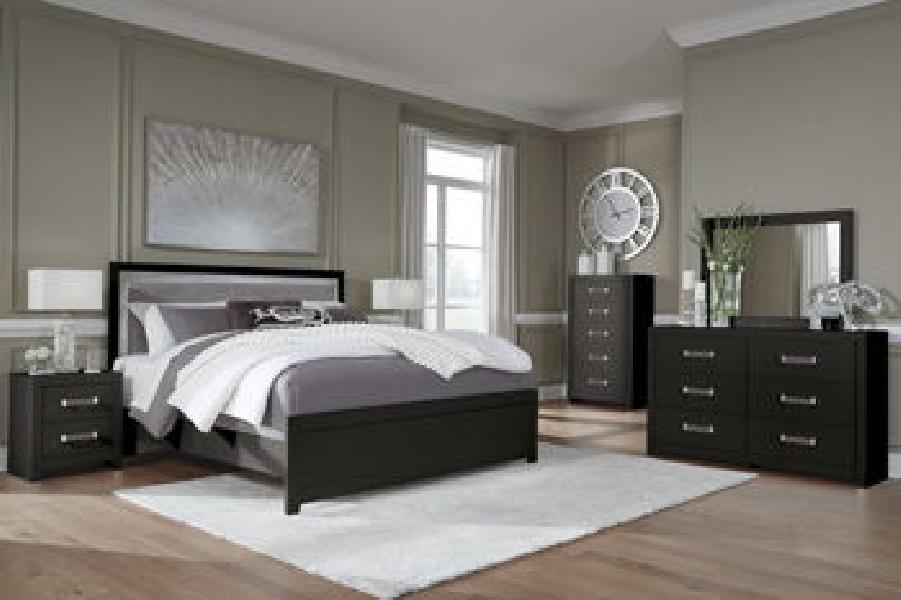Image of Maeling - Six Drawer Dresser - Black