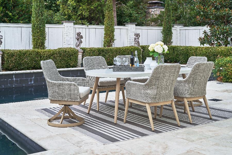 Image of Seton Creek - 7 Pc. - Dining Set - Gray
