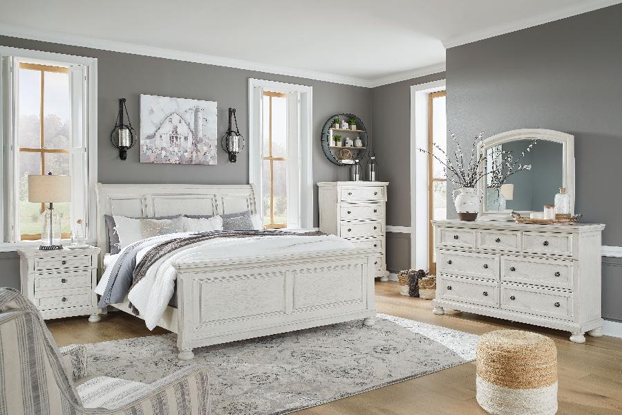 Image of Robbinsdale - 8 Pc. - Dresser, Mirror, Chest, King Sleigh Bed, 2 Nightstands - Antique White