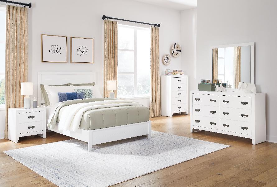 Image of Binterglen - 4 Pc. - Dresser, Mirror, Full Panel Bed - White